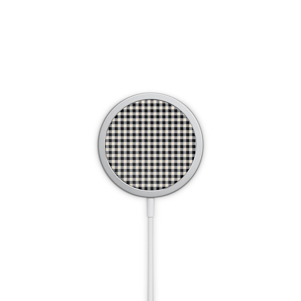 Black Gingham MagSafe Skin