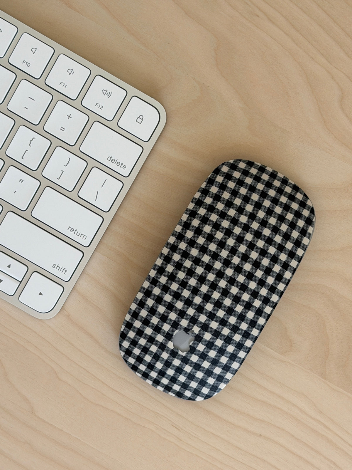 Black Gingham Magic Mouse Skin