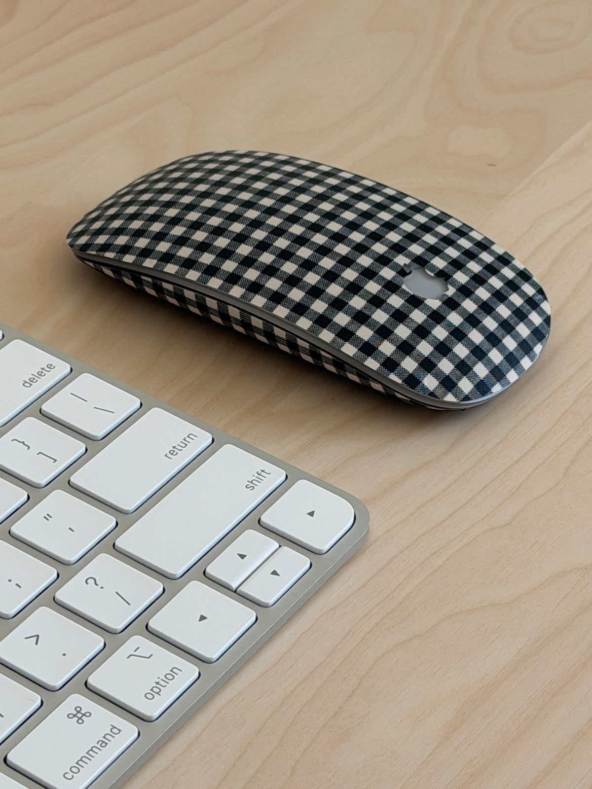Black Gingham Magic Mouse Skin