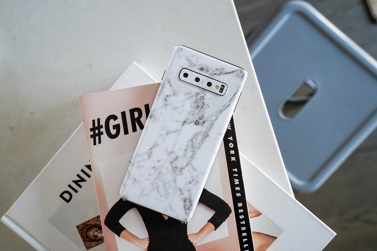 White Marble Samsung Galaxy Skin + Case