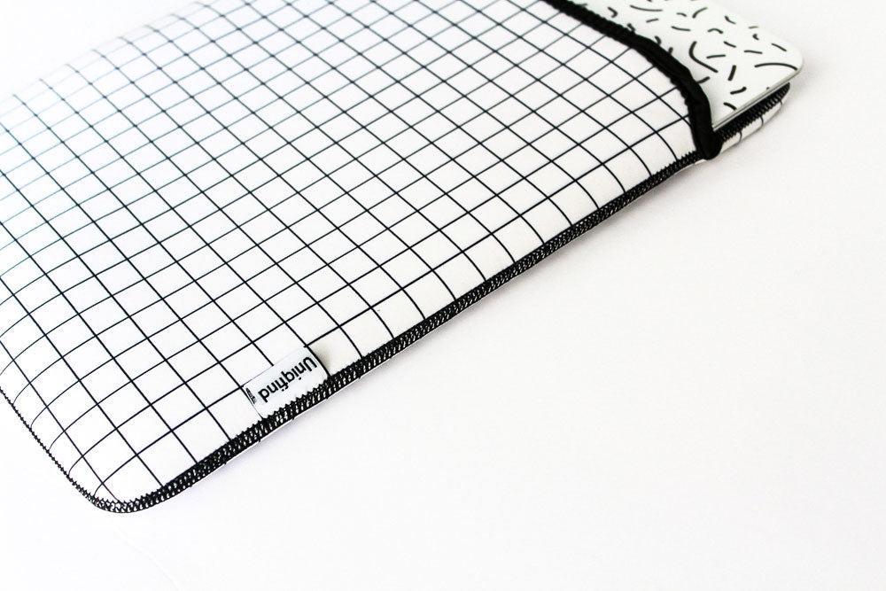 MacBook sleeves by Uniqfind